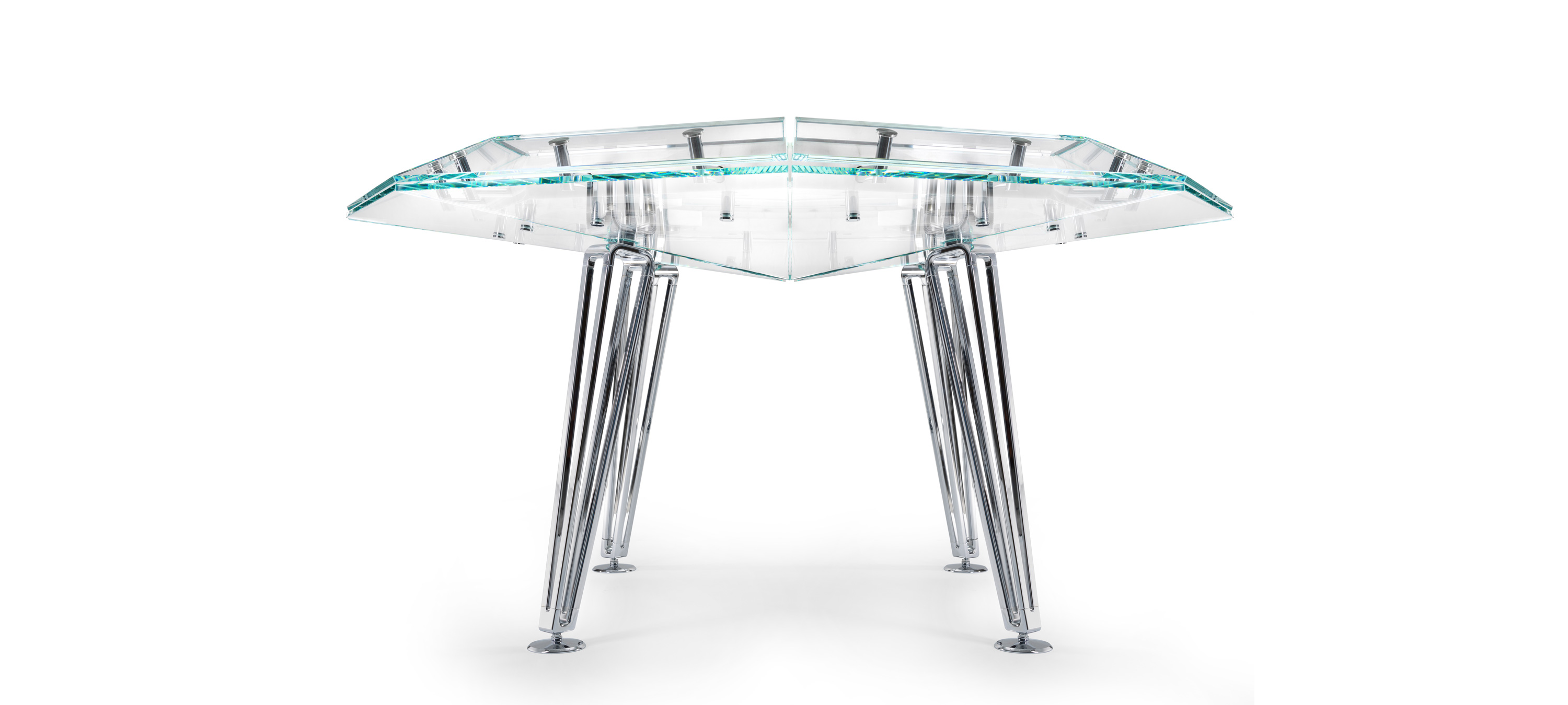 Crystal-poker-table